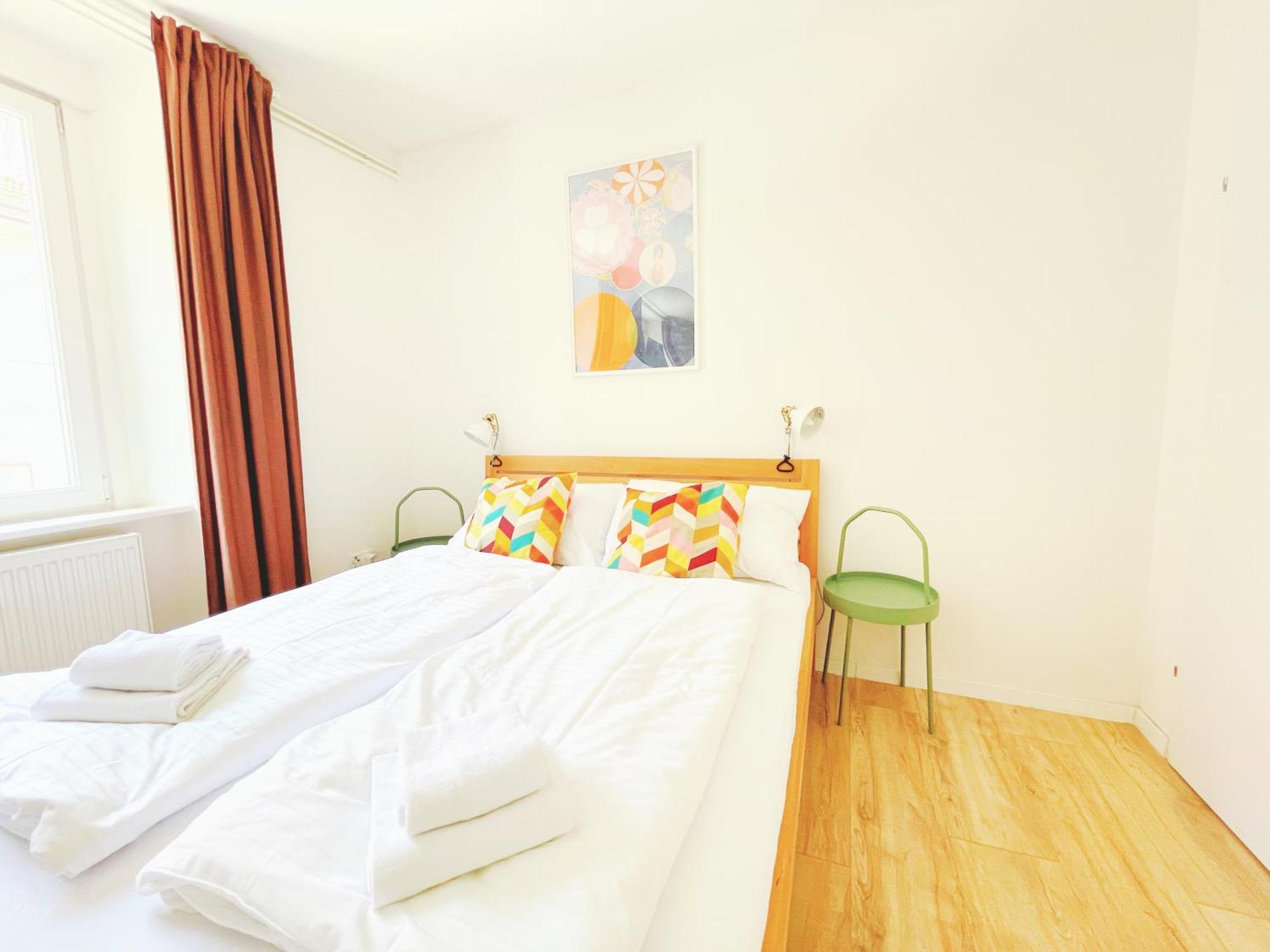 Contactless Self-Check-In - Stayhere Central City Suite 3 Graz Exterior foto